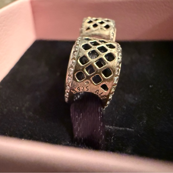 Disney Parks Exclusive Pandora Holiday Christmas Simba Dumbo Ornament Charm Set - Picture 12 of 15